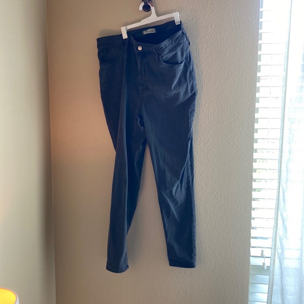 Madewell curvy roadtripper black wash jeans